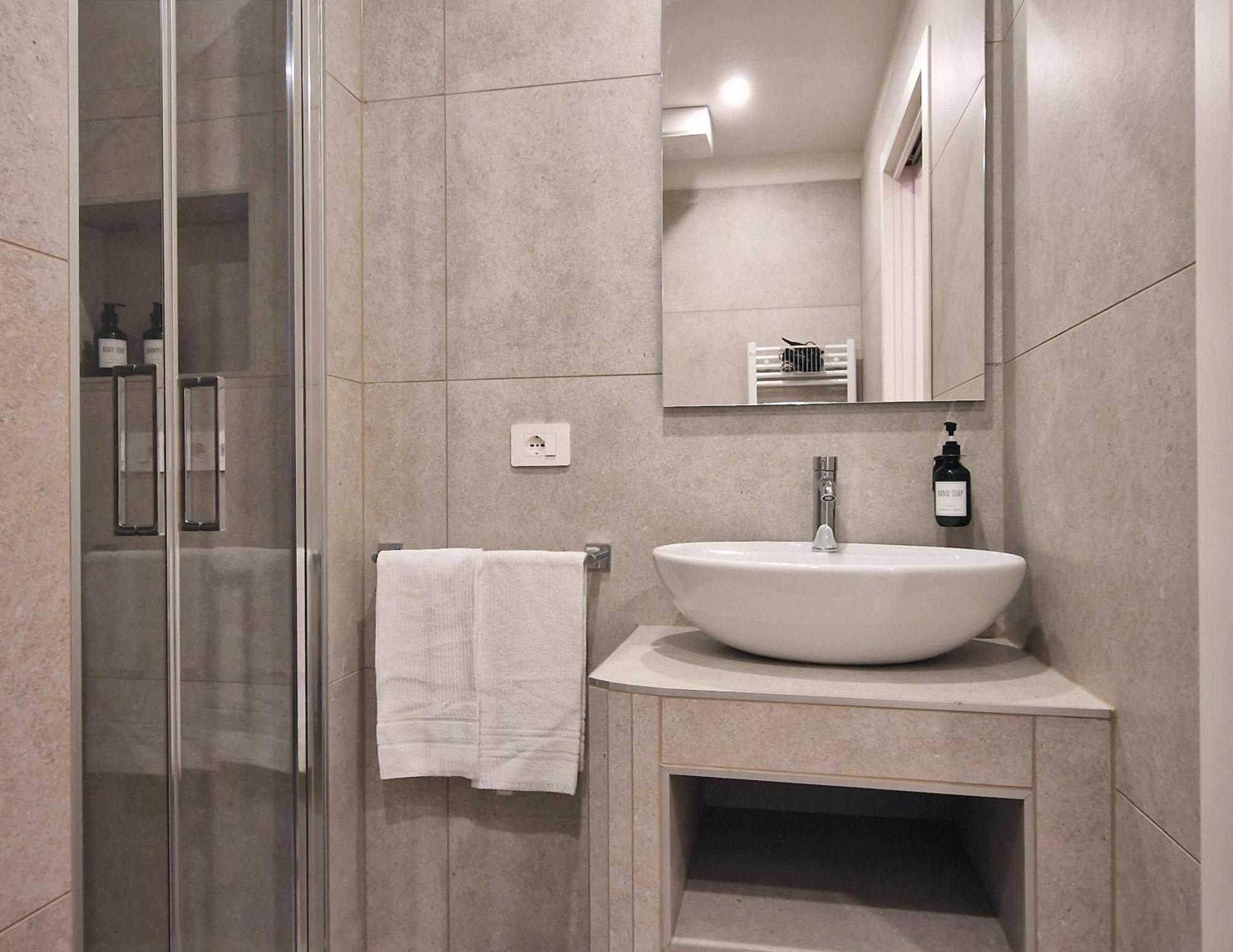B&B Residenza Cavour Como Zewnętrze zdjęcie